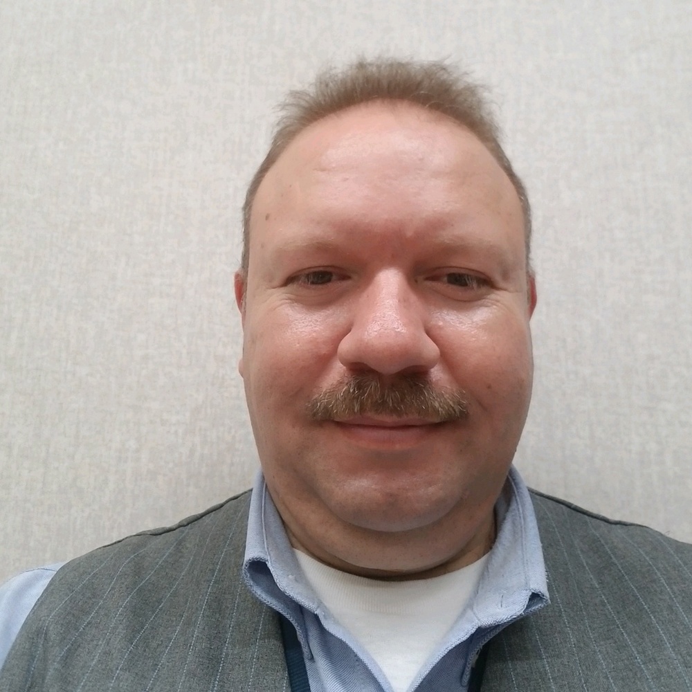 Meet your Posher, Jorge